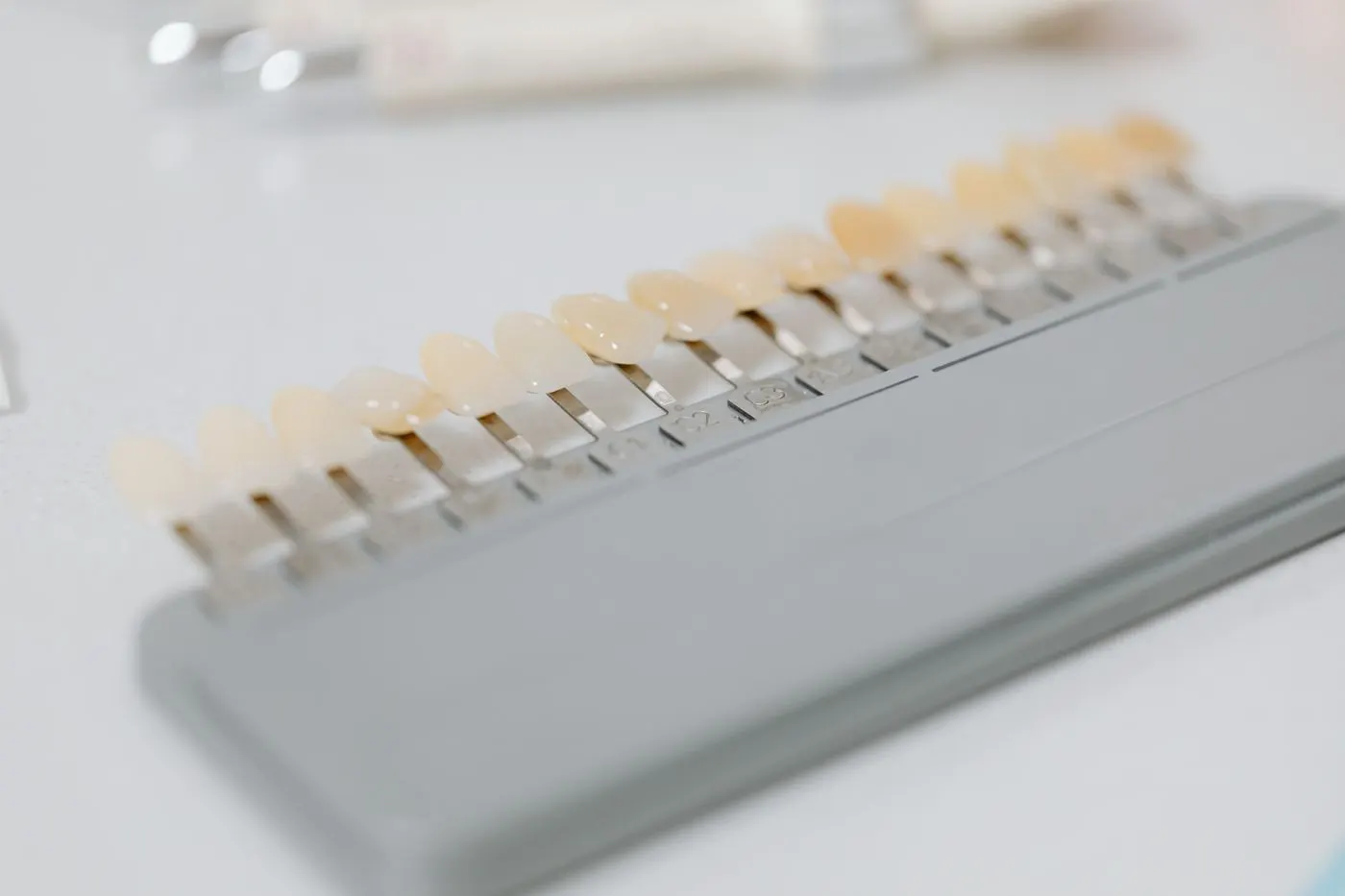Was kosten Veneers in der Türkei? Preis pro Zahn, kompletter Satz und was enthalten ist (2026)